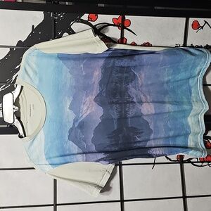 Calvin Klein Mountain Landscape Tee Shirt‎ Large